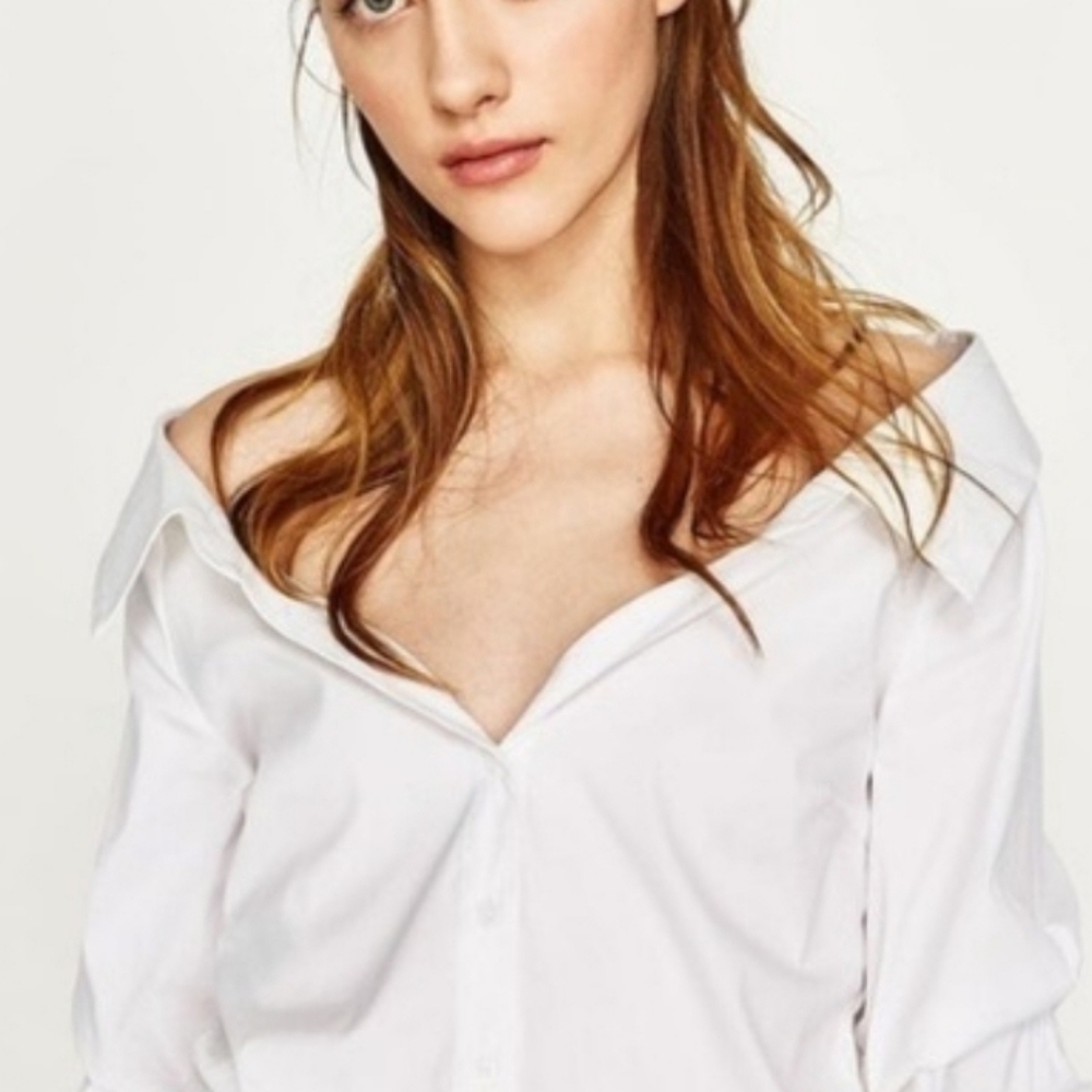 Zara White Off-Shoulder Buttoned Blouse